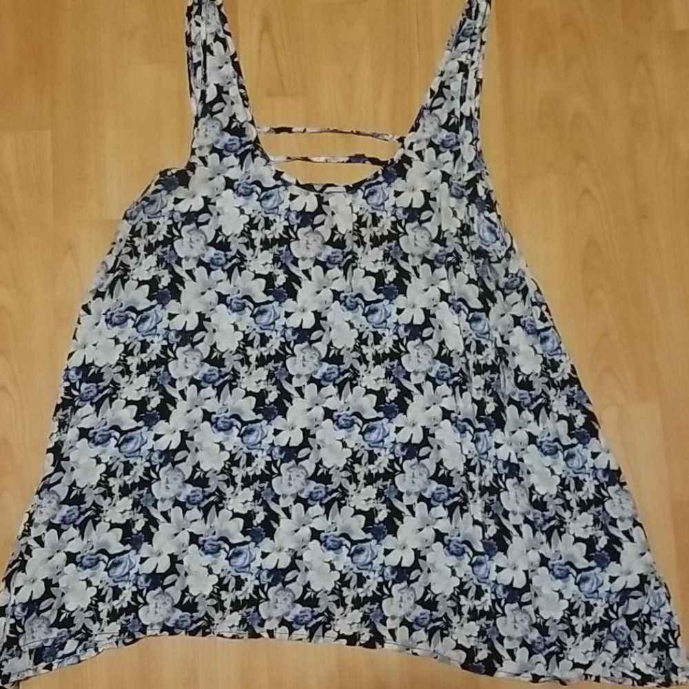 Lorimer NYC sleeveless blouse